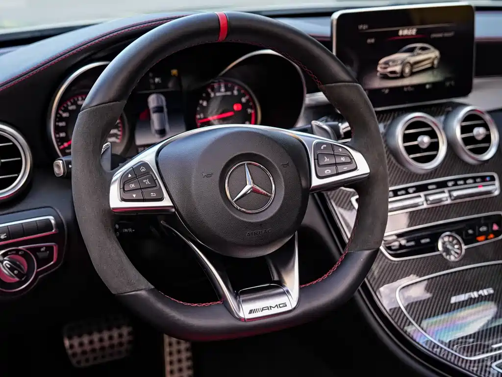 Mercedes-Benz C-Class AMG 2018 — фото 11