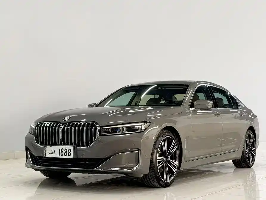 BMW 7 Series 2020 — фото 1