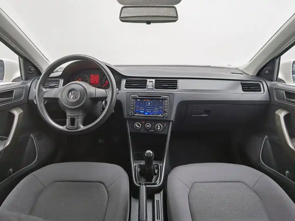 Volkswagen Santana 2016