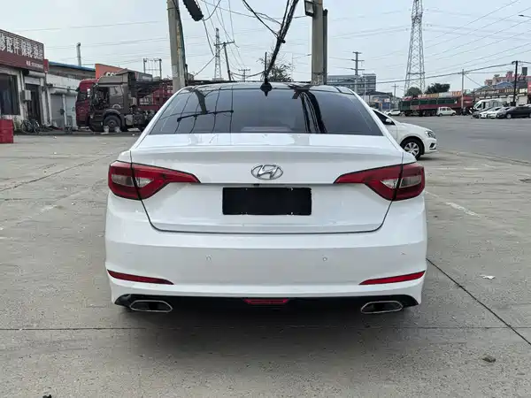 Hyundai Sonata 2015