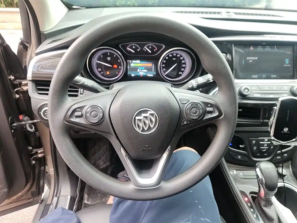 Buick Envision Plus 2019 — фото 11