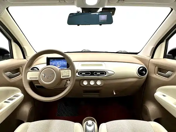 Wuling Hongguang MINIEV 2025