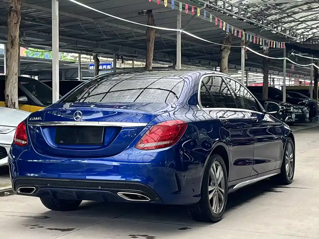 Mercedes-Benz C-Class 2018 — фото 6