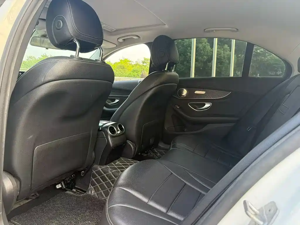 Mercedes-Benz C-Class 2017