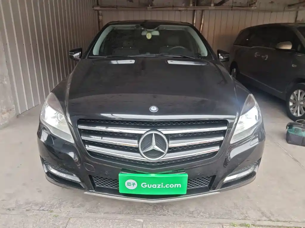 Mercedes-Benz R-Class 2016
