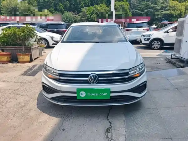 Volkswagen Bora 2024