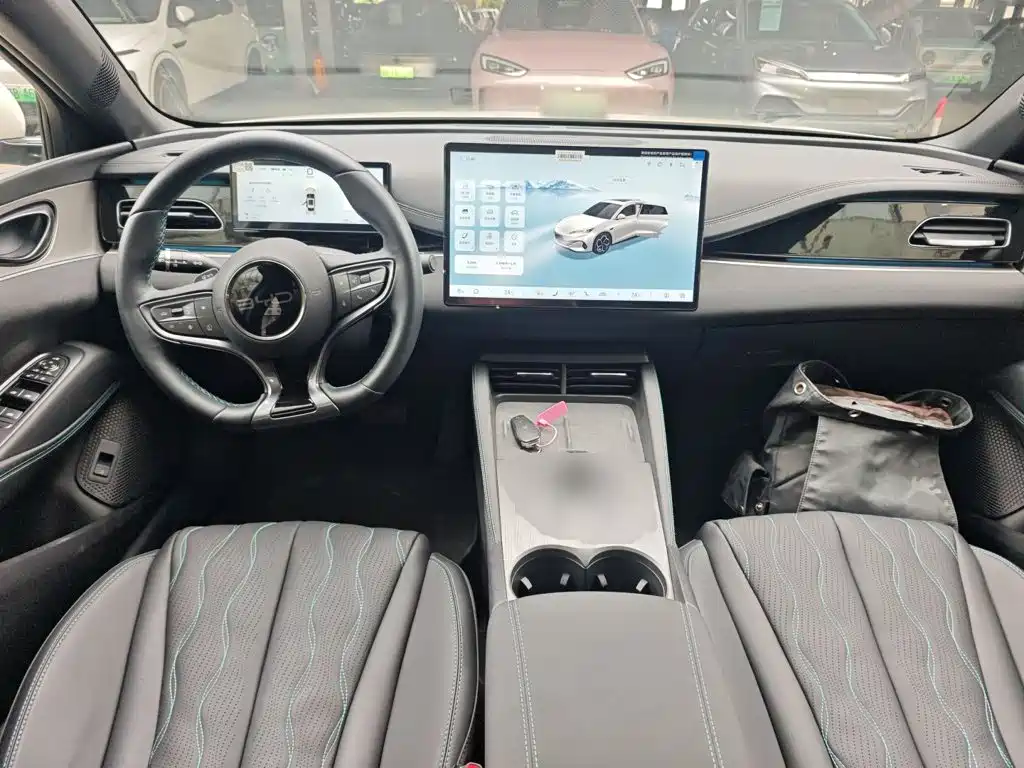 BYD Seal 06 2025