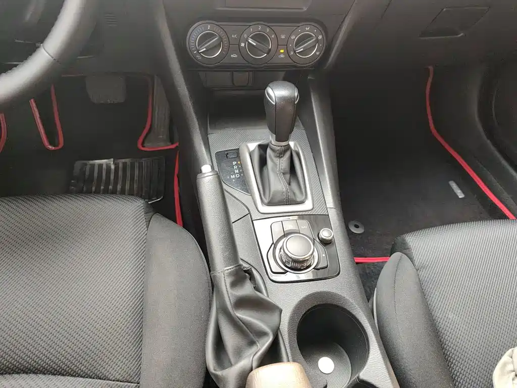 Mazda 3 Angkesela 2019