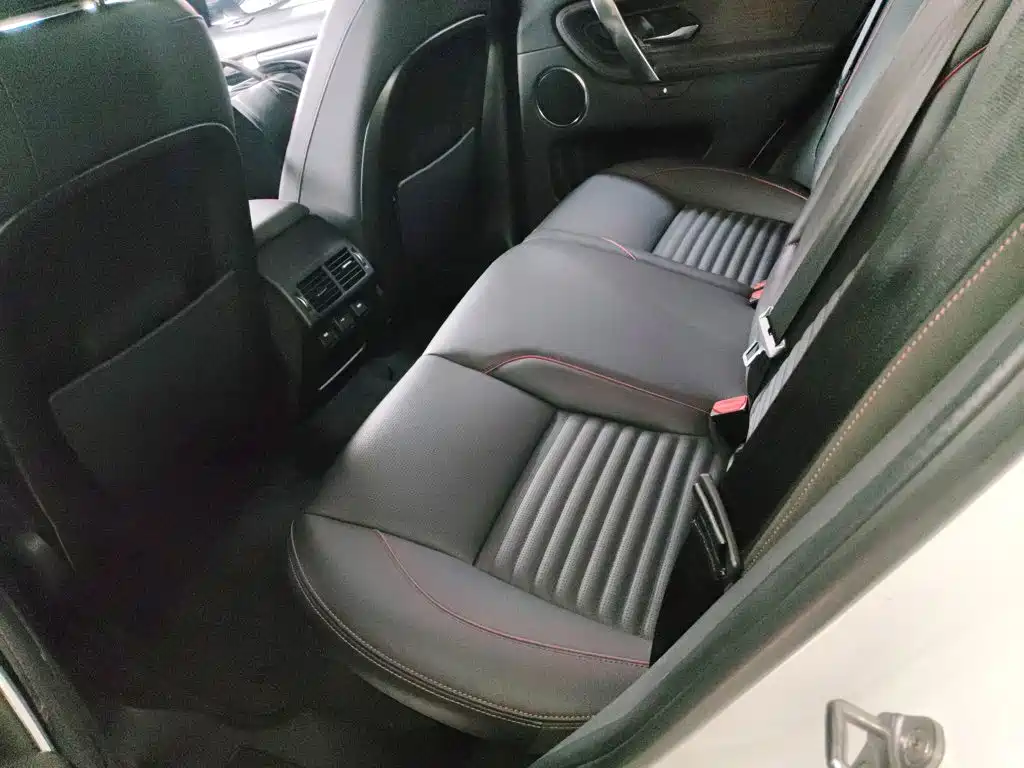 Land Rover Discovery Sport 2020 — фото 13