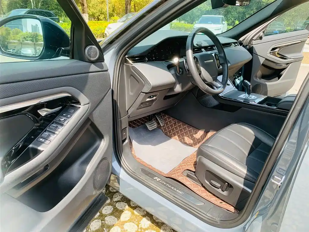 Land Rover Range Rover Evoque 2020 — фото 10