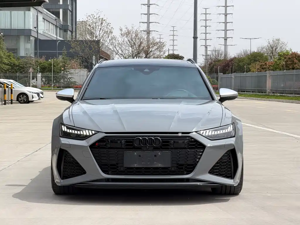 Audi RS 6 2021 — фото 2