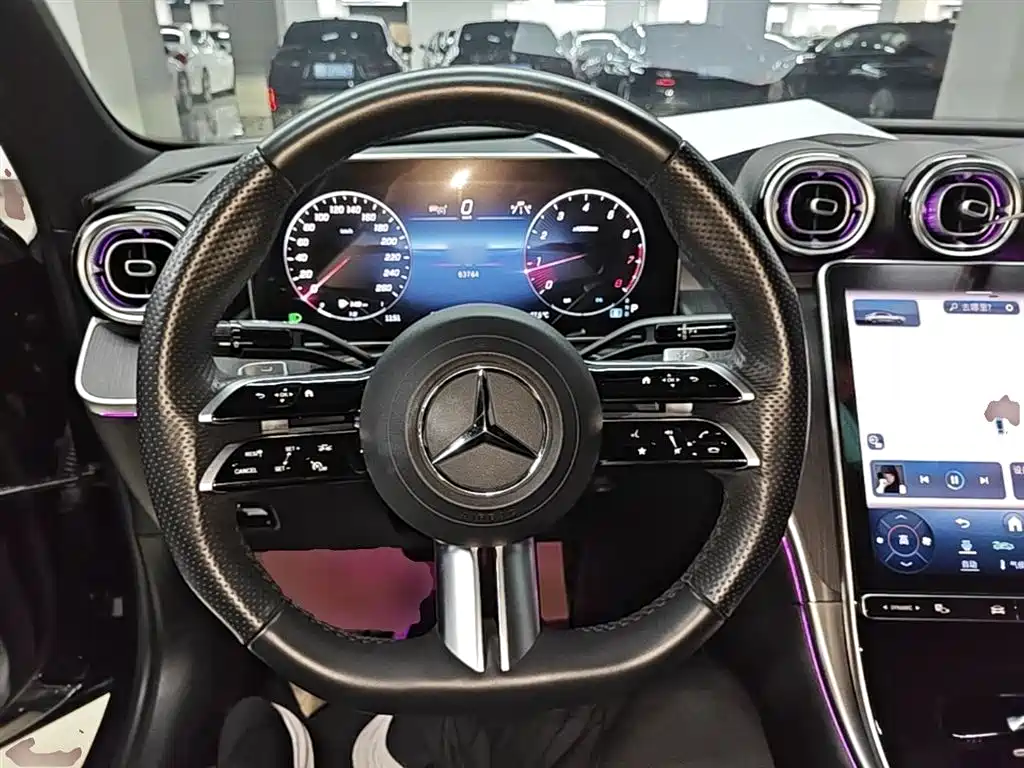 Mercedes-Benz C-Class 2023 — фото 11
