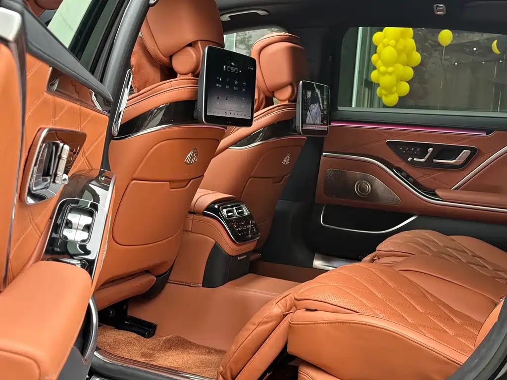 Mercedes-Benz S-Class 2023 — фото 7