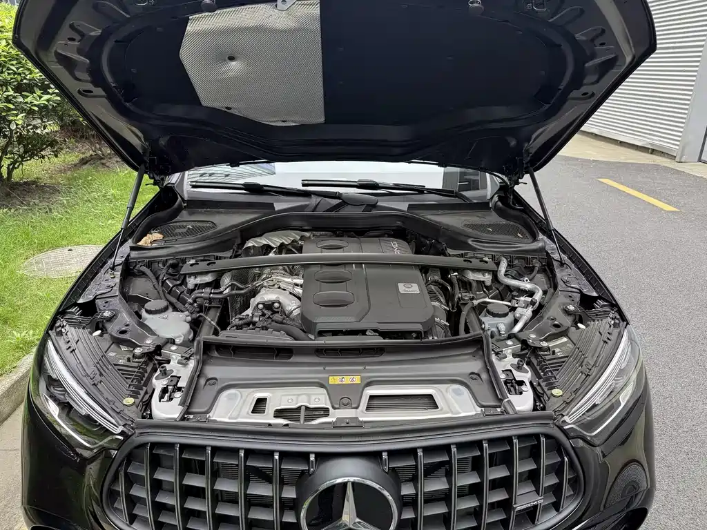 Mercedes-Benz GLC AMG 2025 — фото 6