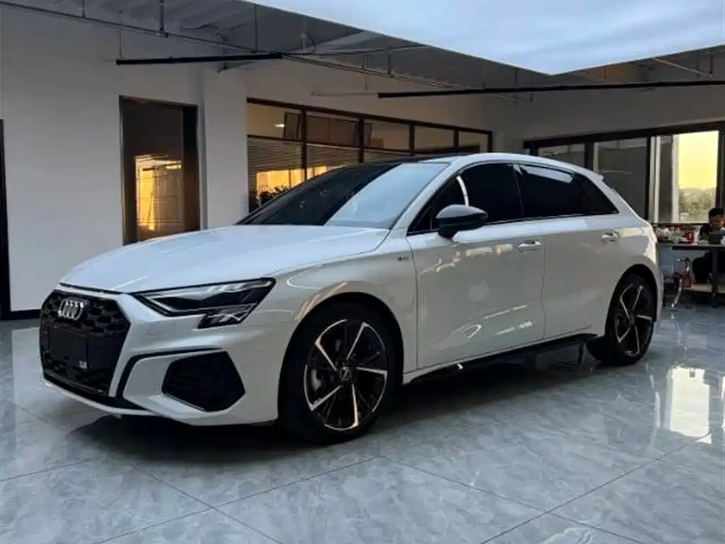 Audi A3 2022 — фото 3