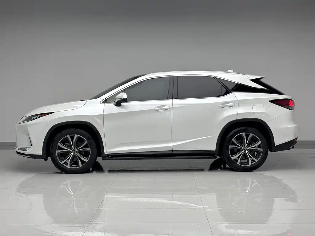 Lexus RX 2020 — фото 7