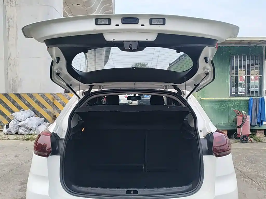 Citroen C3-XR 2015 — фото 19