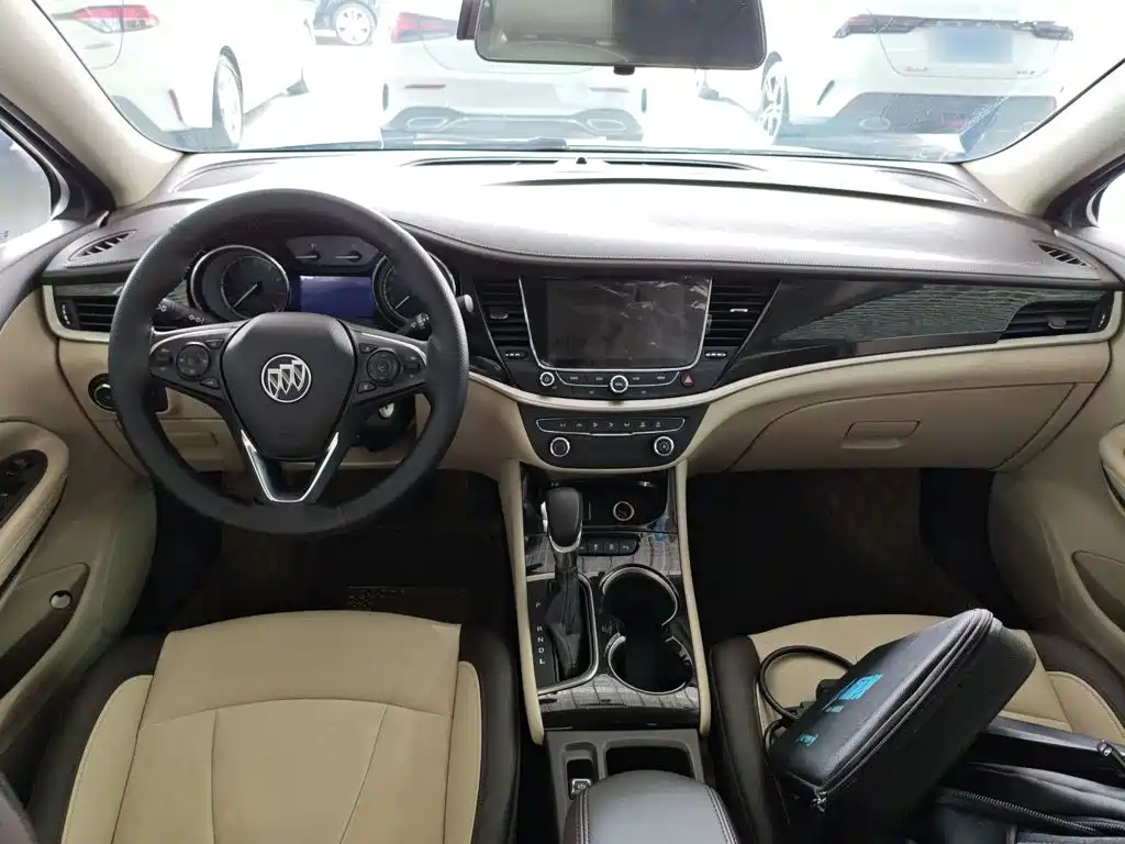 Buick Verano 2016 — фото 10