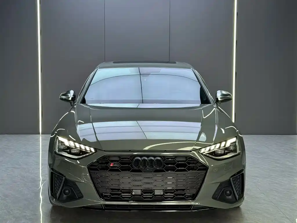 Audi S4 2023