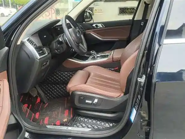 BMW X5 2021