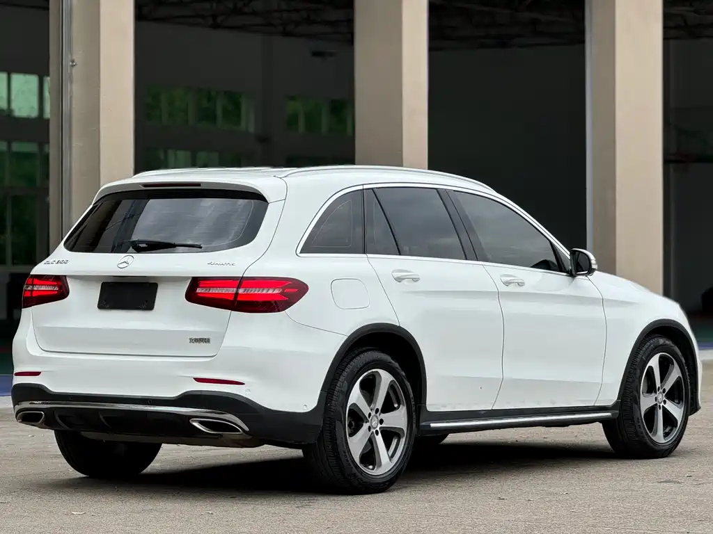 Mercedes-Benz GLC 2016 — фото 6