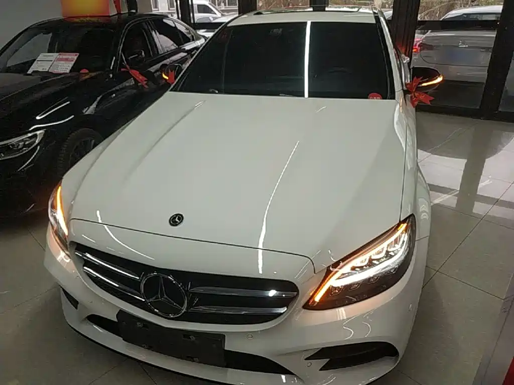 Mercedes-Benz C-Class 2020