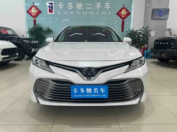 Toyota Camry 2019