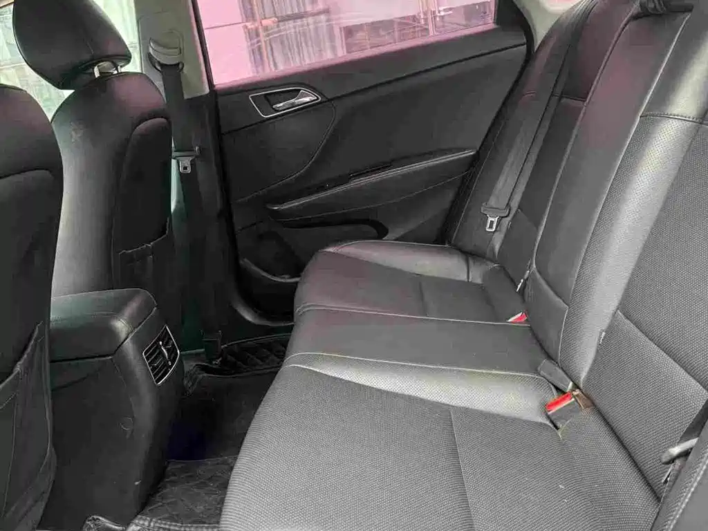 Hyundai Mistra 2016 — фото 10