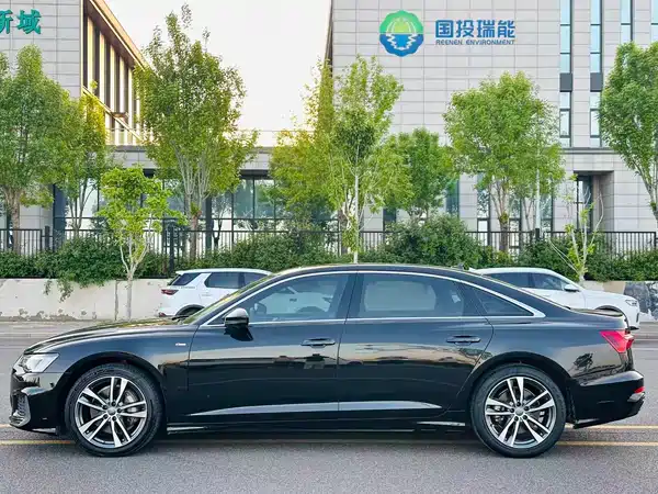 Audi A6L 2021