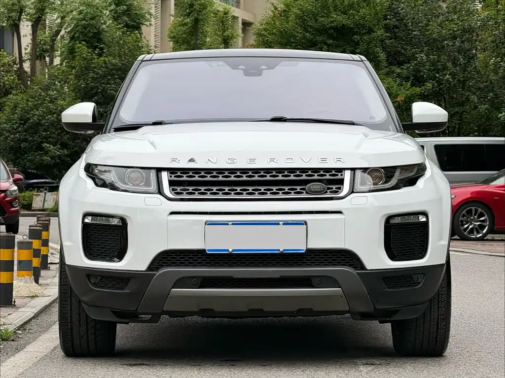 Land Rover Range Rover Evoque 2018 — фото 1