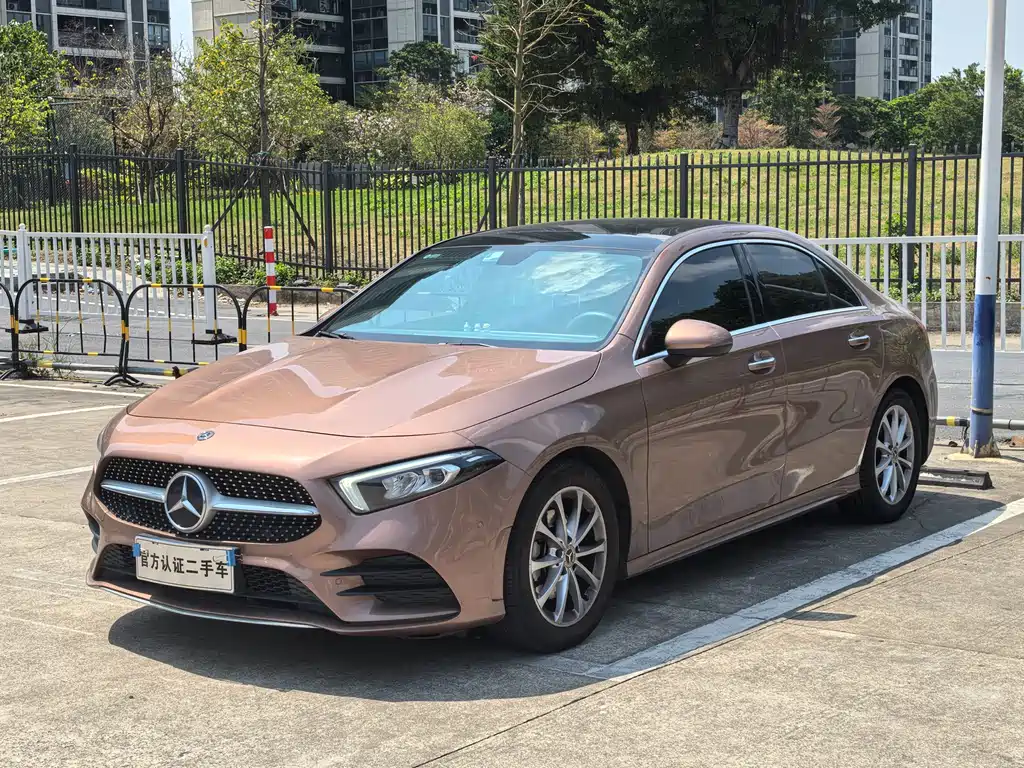 Mercedes-Benz A-Class 2020 — фото 1