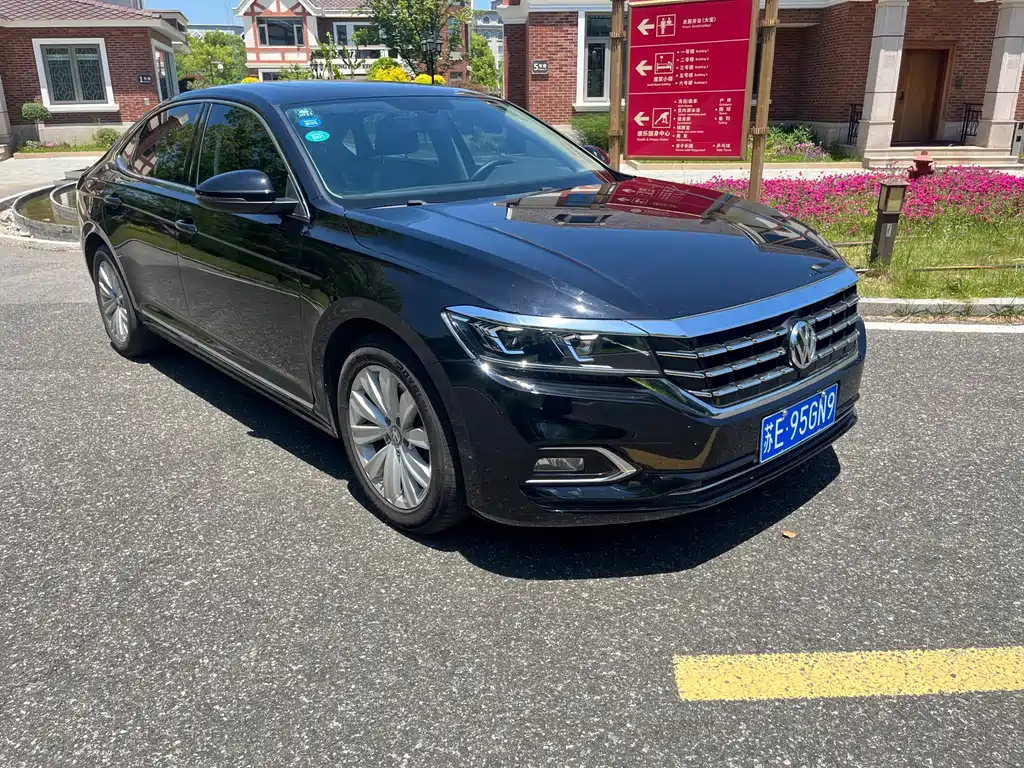 Volkswagen Passat 2019 — фото 3