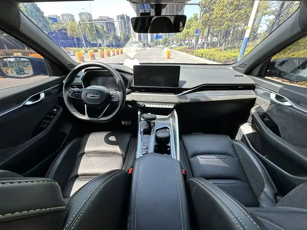 Geely Xingrui 2022 — фото 12