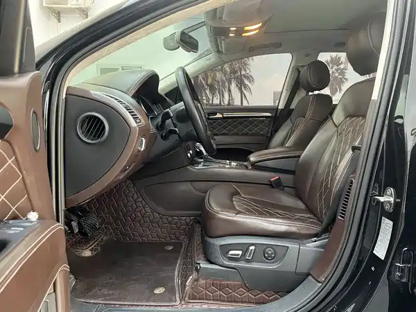 Audi Q7 2014