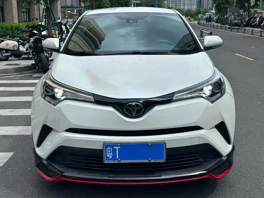 Toyota IZOA 2018 — фото 2