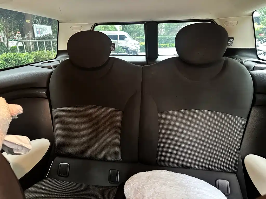 MINI Clubman 2012 — фото 10