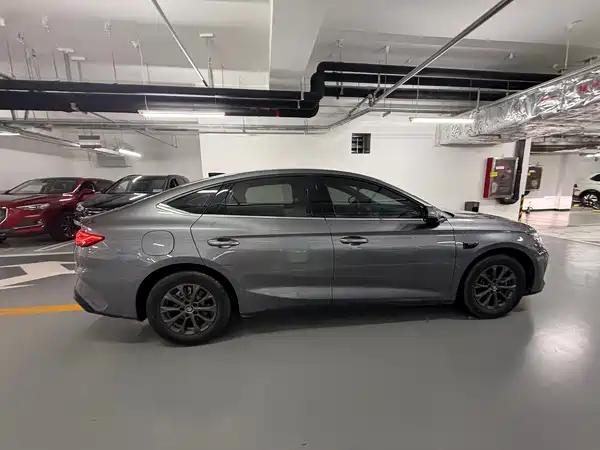 BYD Qin L 2025