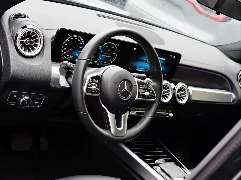 Mercedes-Benz EQB 2023 — фото 10