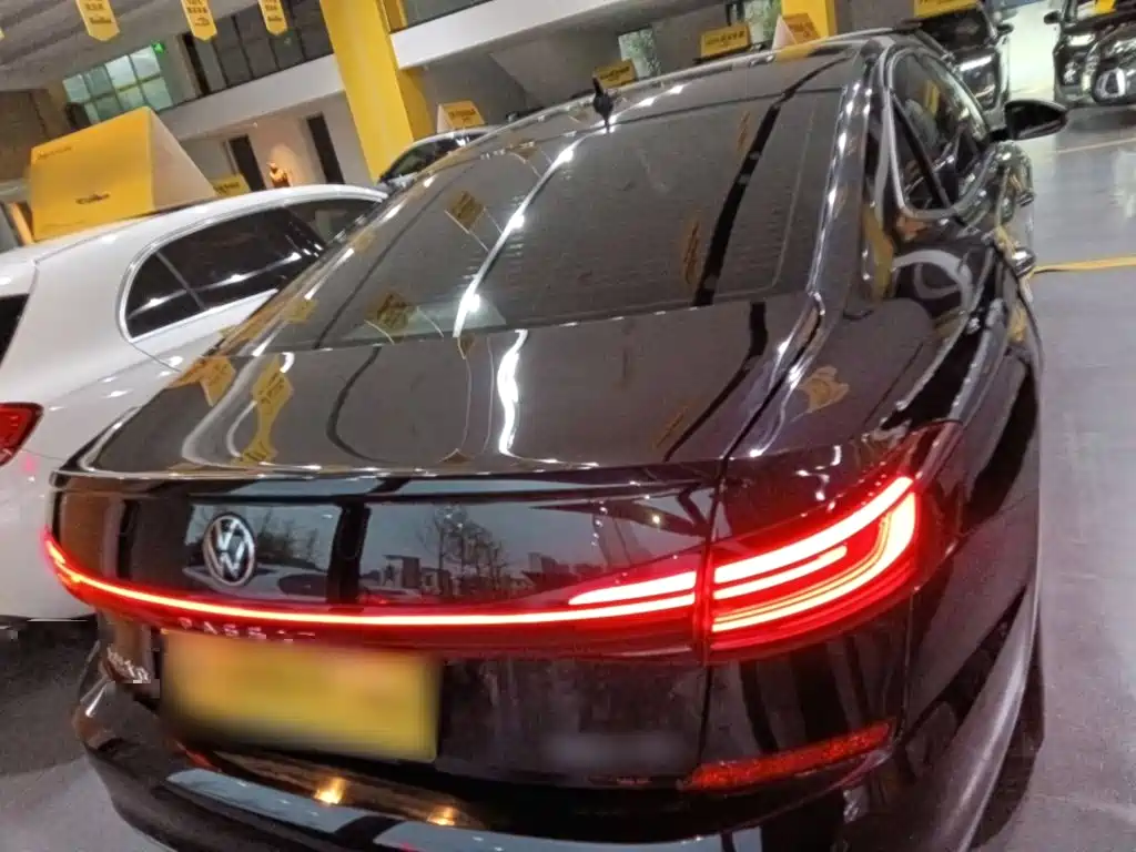 Volkswagen Passat 2022