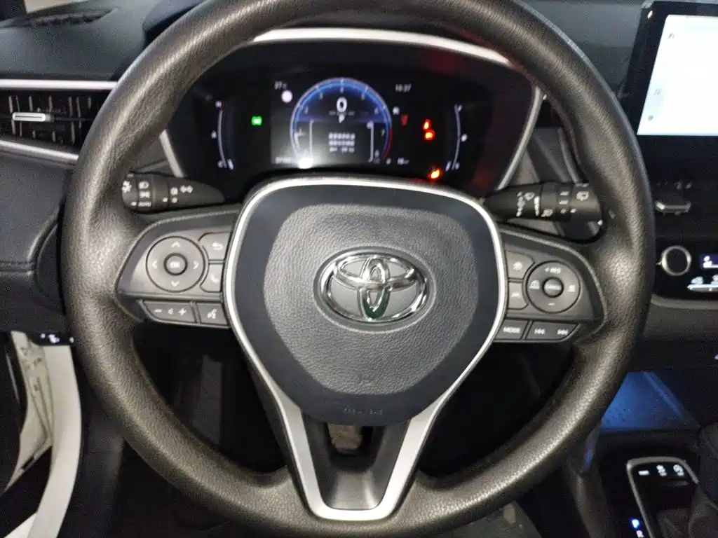Toyota Frontlander 2023