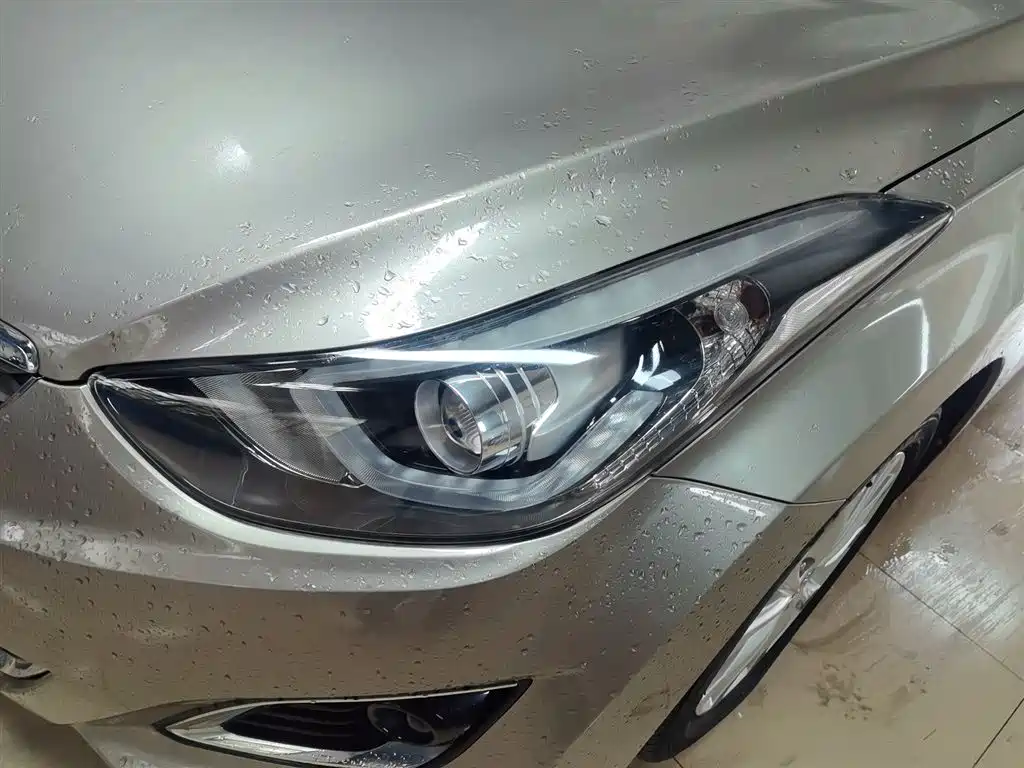 Hyundai Elantra Langdong 2017 — фото 24