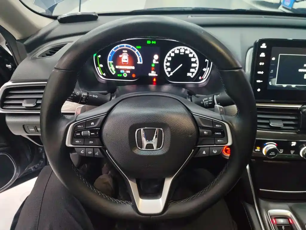 Honda Accord 2023 — фото 11