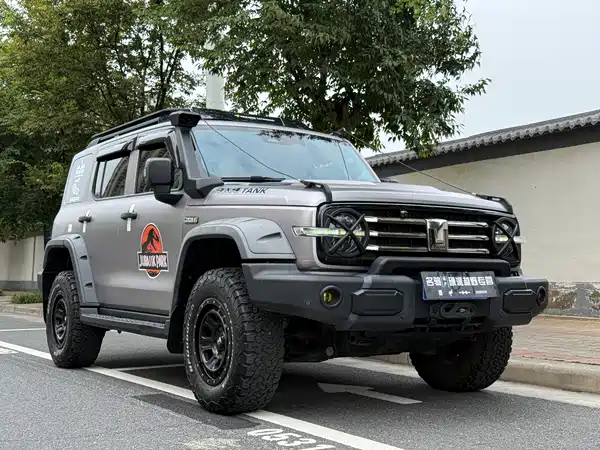 Tank 300 2022