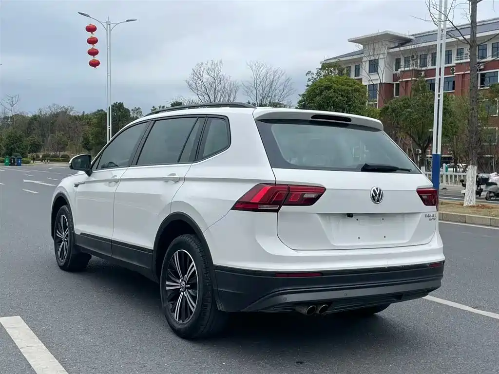 Volkswagen Tiguan L 2019 — фото 5
