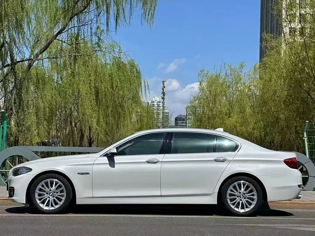 BMW 5 Series 2017