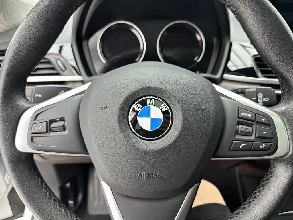 BMW X1 2023 — фото 13