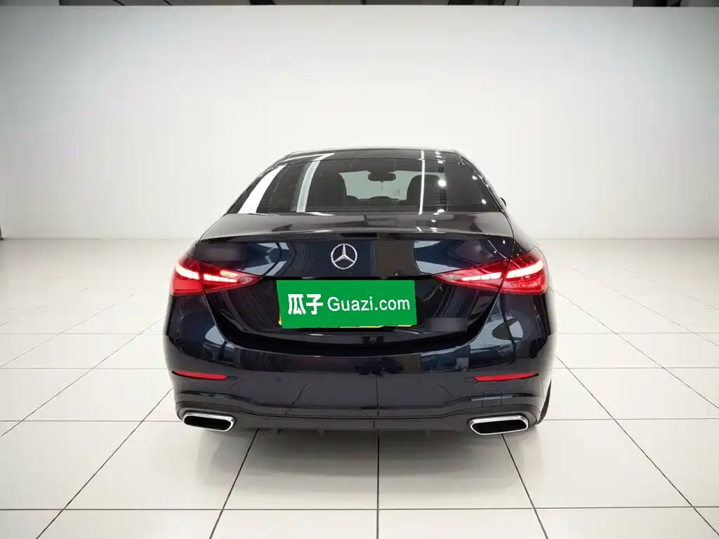Mercedes-Benz C-Class 2025