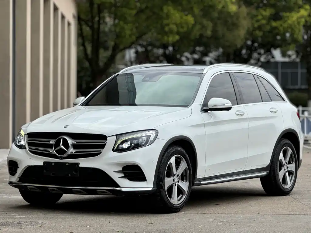 Mercedes-Benz GLC 2016 — фото 1