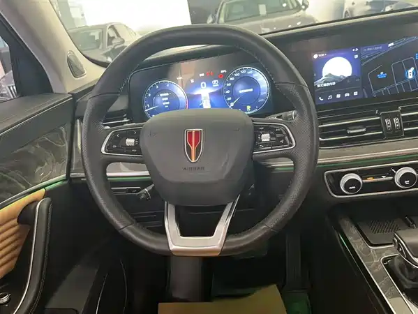 Hongqi HS5 2023