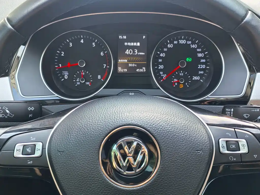 Volkswagen Viloran 2017 — фото 11